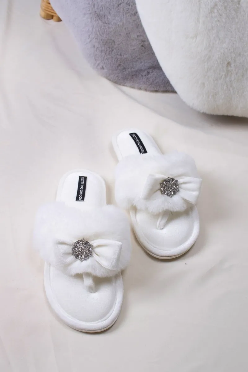 Amelie in Cream